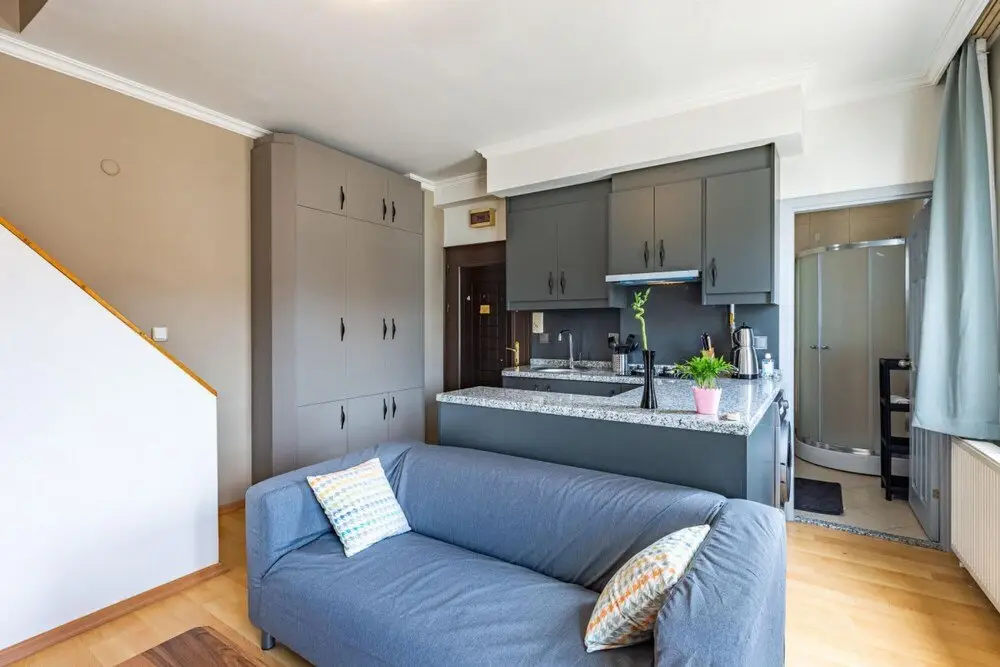 Стамбул: Central and Modern Flat with City View in Sisli