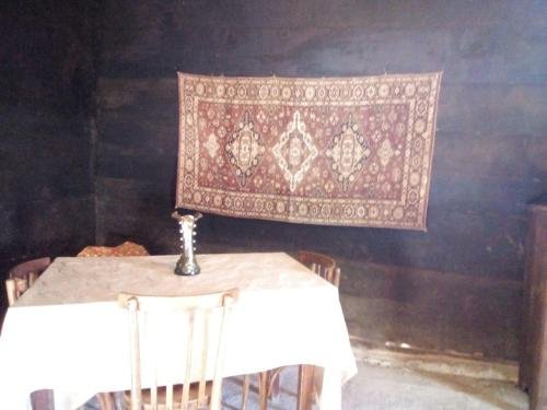 Цагери: Kinchkha Wood House