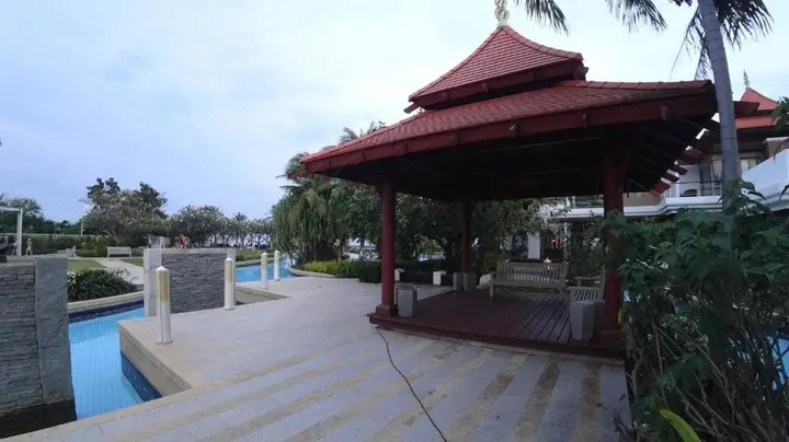 Чаам: Best Pool Access Beachfront Nice Furnish 1bedroom