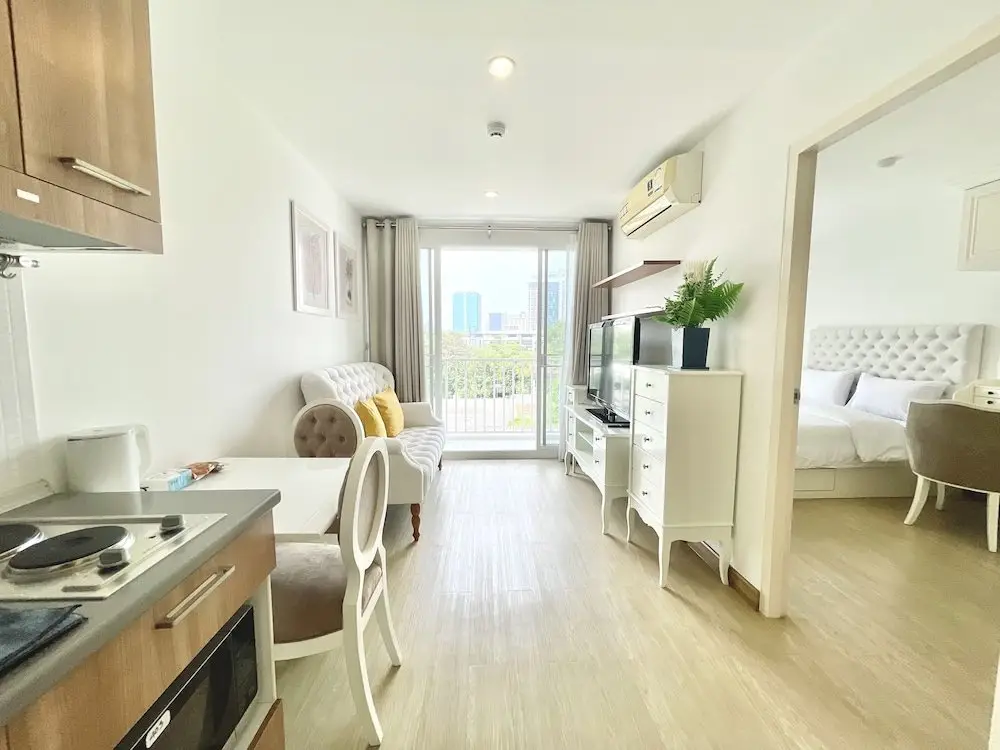 Бангкок: The Town Condo