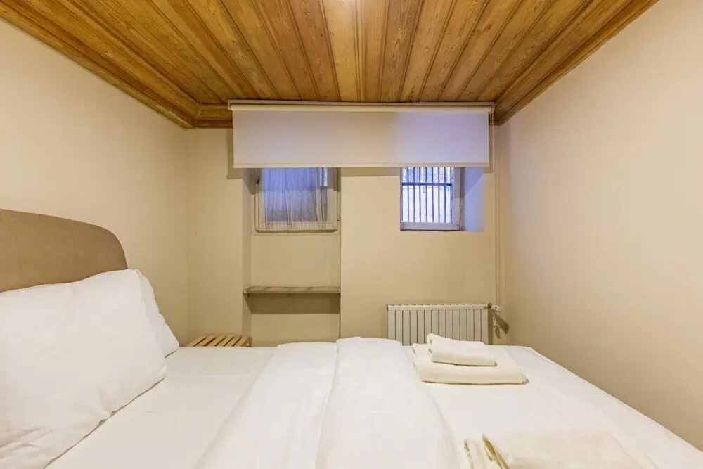 Стамбул: Cozy and Peaceful Duplex in Historical Balat