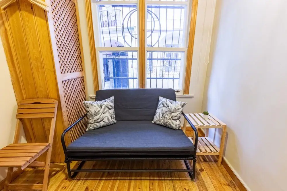 Стамбул: Cozy and Peaceful Duplex in Historical Balat