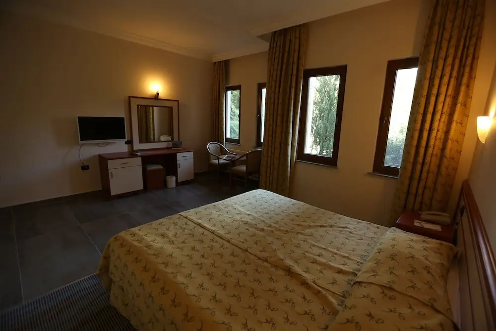 Эрменек: Ermenek Selcuklu Otel