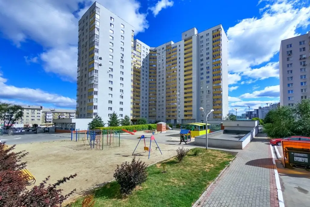 Екатеринбург: Апартаменты на улице Союзная