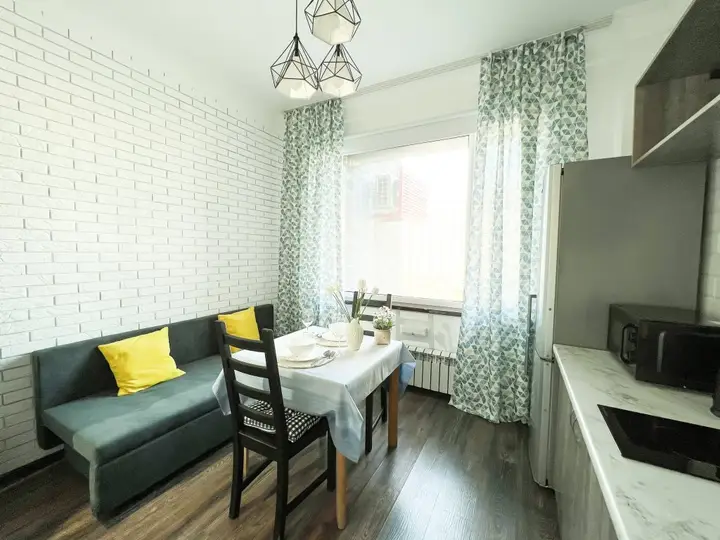 Астана: Апартаменты Однокомнатные RentHouse на 4