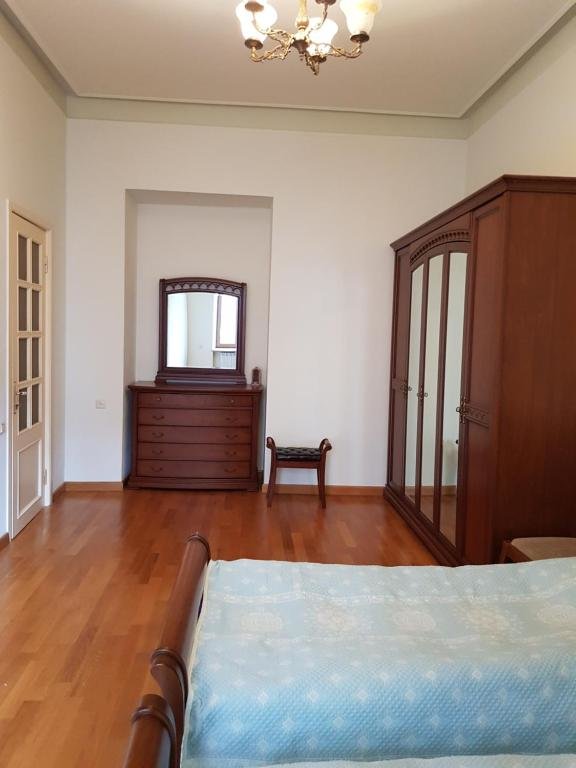 Ереван: Apartment on Tumanyan street