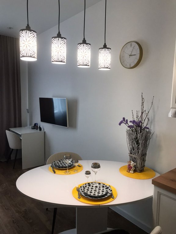 Новоивановское: Sunny Sky Solnechnoye Nebo Apartments