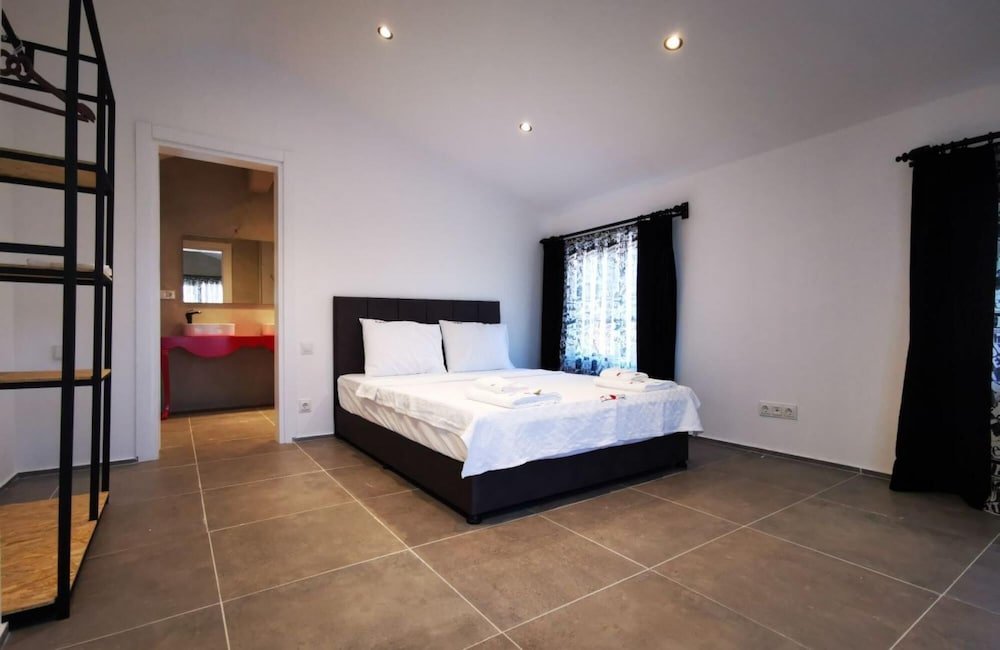 Белек: Astonishing Villa With Private Pool in Antalya