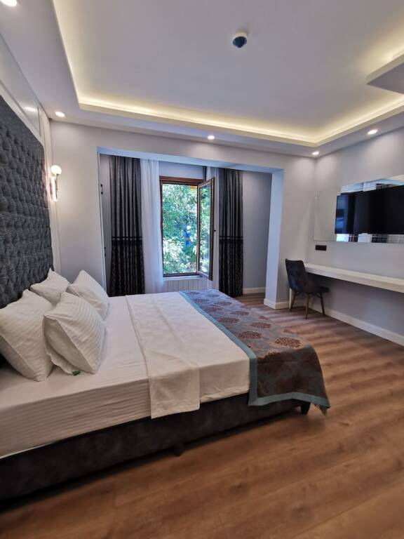 Стамбул: Luxx Garden Hotel