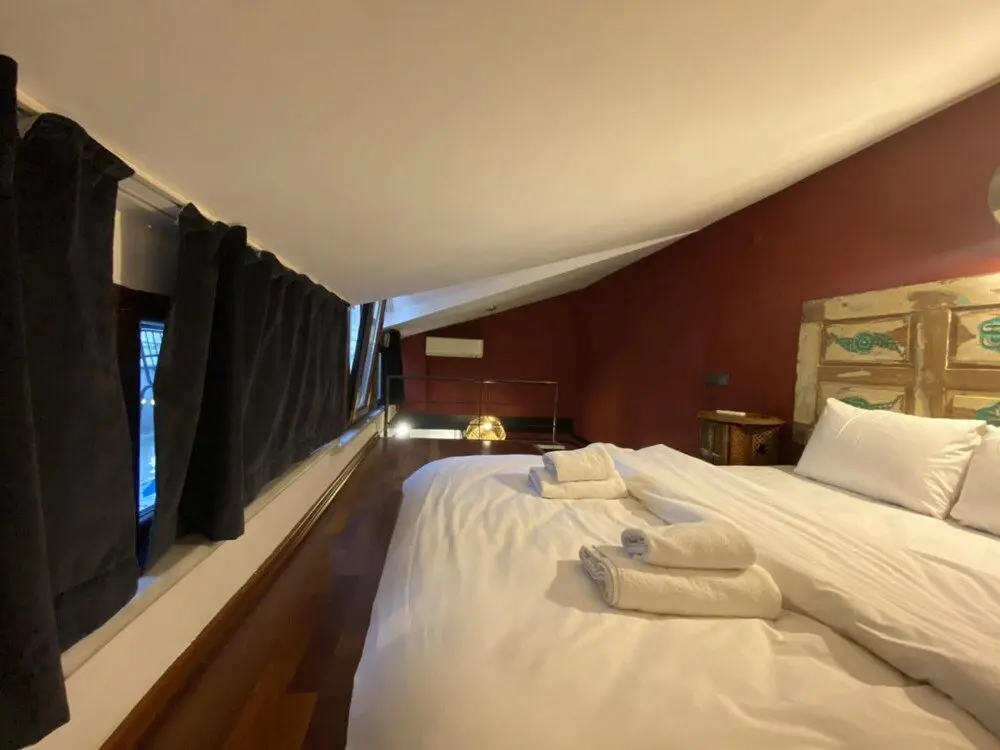 Стамбул: Dreamy Duplex Flat With Terrace Near Galata Tower