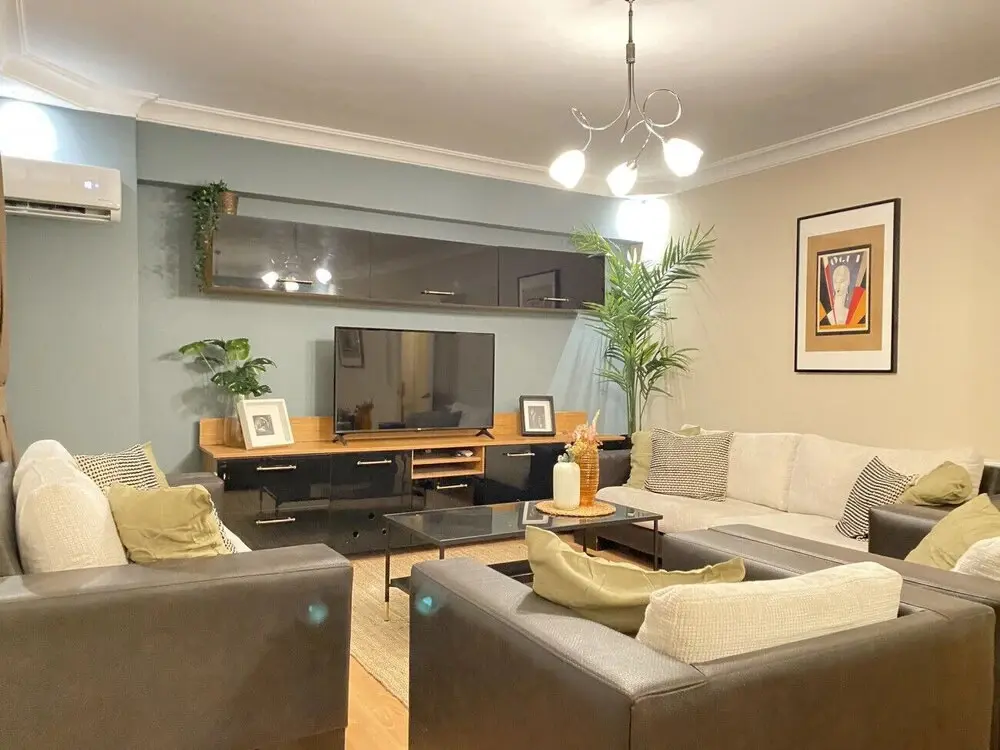 Стамбул: Missafir Sleek Flat in Nisantasi With Terrace