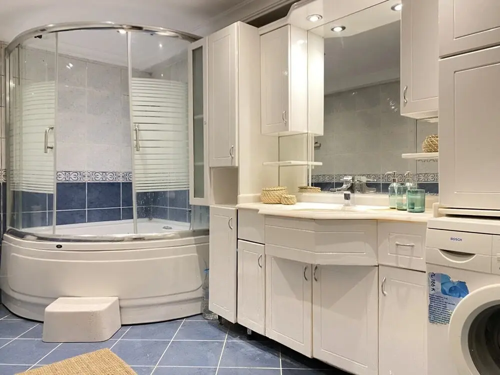 Стамбул: Missafir Sleek Flat in Nisantasi With Terrace