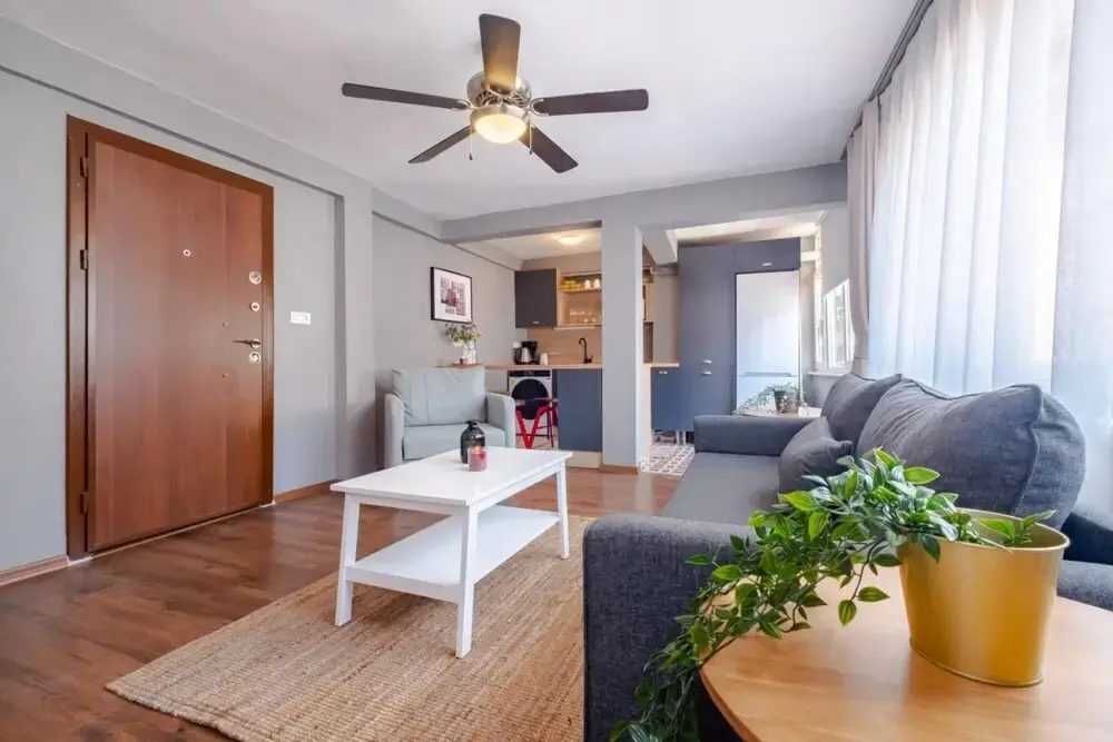 Стамбул: Remarkable Flat in the Heart of Cihangir