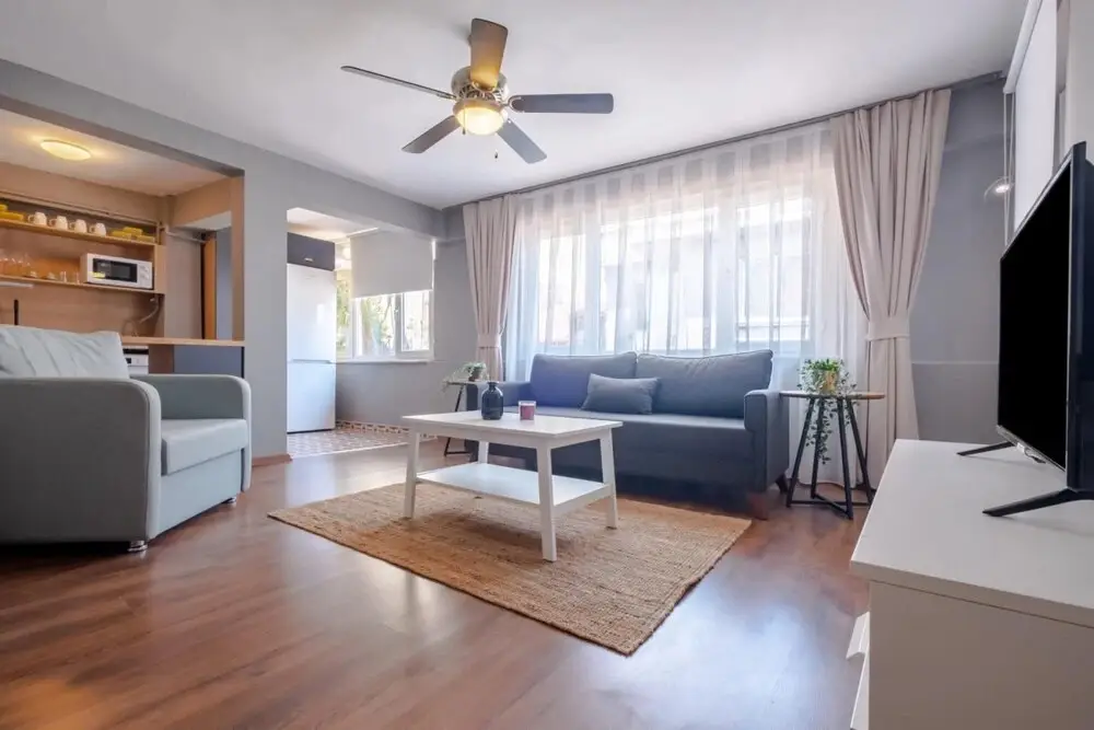 Стамбул: Remarkable Flat in the Heart of Cihangir