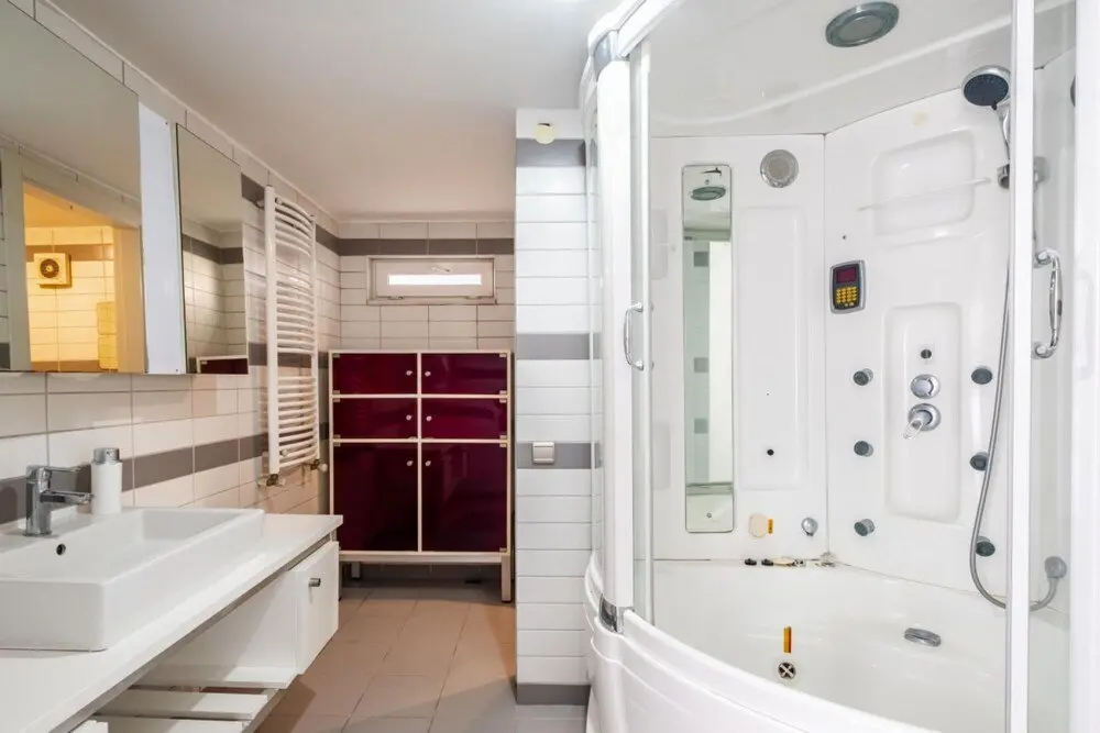 Стамбул: Fascinating Flat Near City s Mall With Terrace