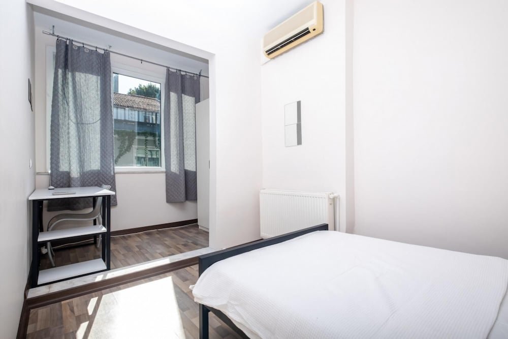 Стамбул: Fascinating Flat Near City s Mall With Terrace