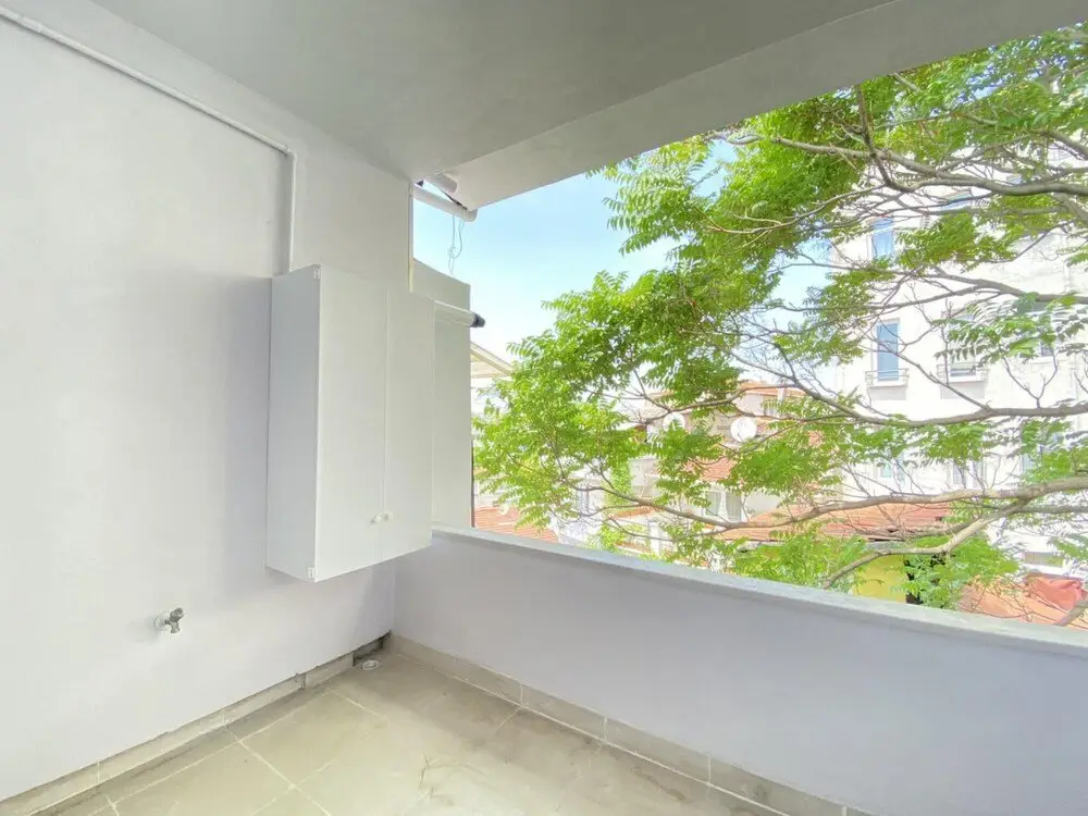 Стамбул: Central Flat With a Shared Terrace in Beyoglu