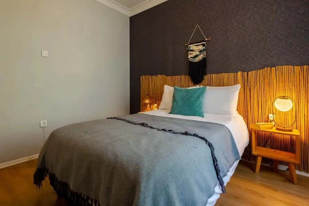 Стамбул: Eclectic Flat Near Metro With Terrace in Kadikoy
