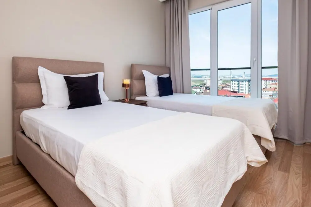 Стамбул: Superb Flat Close to SAW With Shared Pool in Tuzla