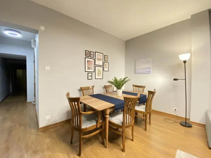 Стамбул: Missafir Exceptional Flat With Balcony in Sisli