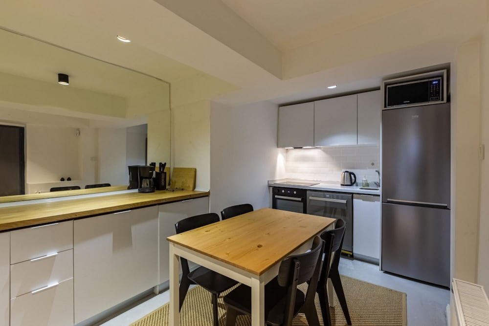 Стамбул: Flat 5 Min to Taksim With Backyard in Cihangir