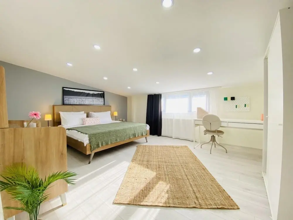 Стамбул: Missafir Exquisite Flat With Terrace in Nisantasi