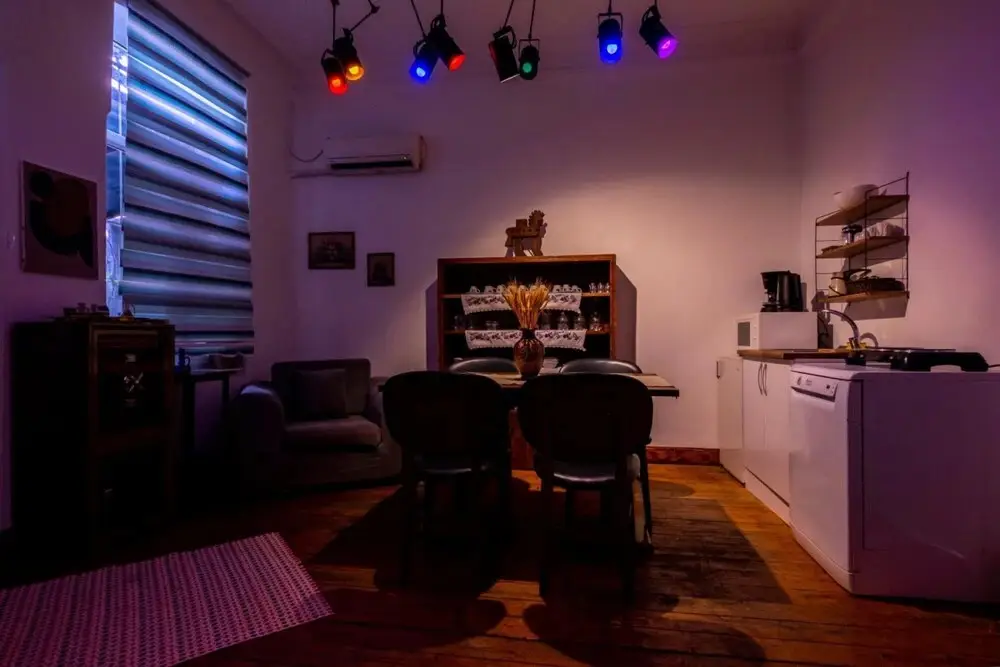 Стамбул: Lovely and Central Flat With Balcony in Cihangir