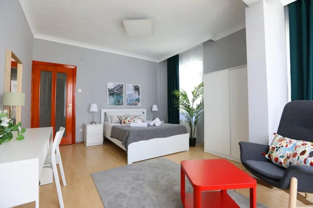 Стамбул: Amazing Flat Near Bagdat Street With Enticing Interior Design in Kadikoy