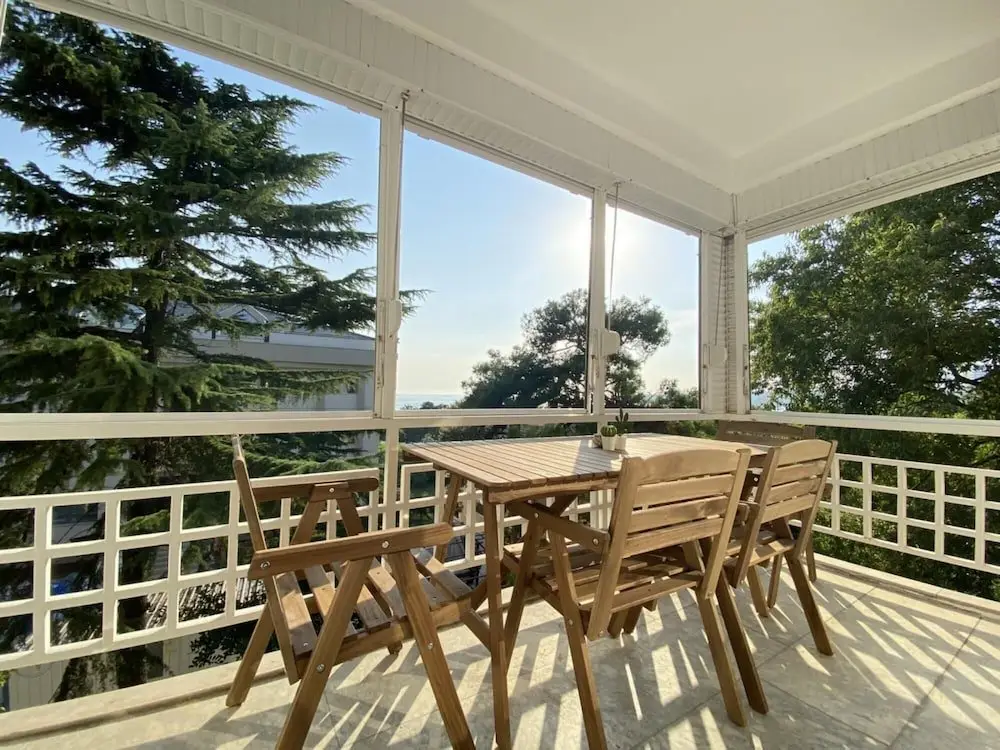 Стамбул: Missafir Spacious Flat Near Caddebostan Coast
