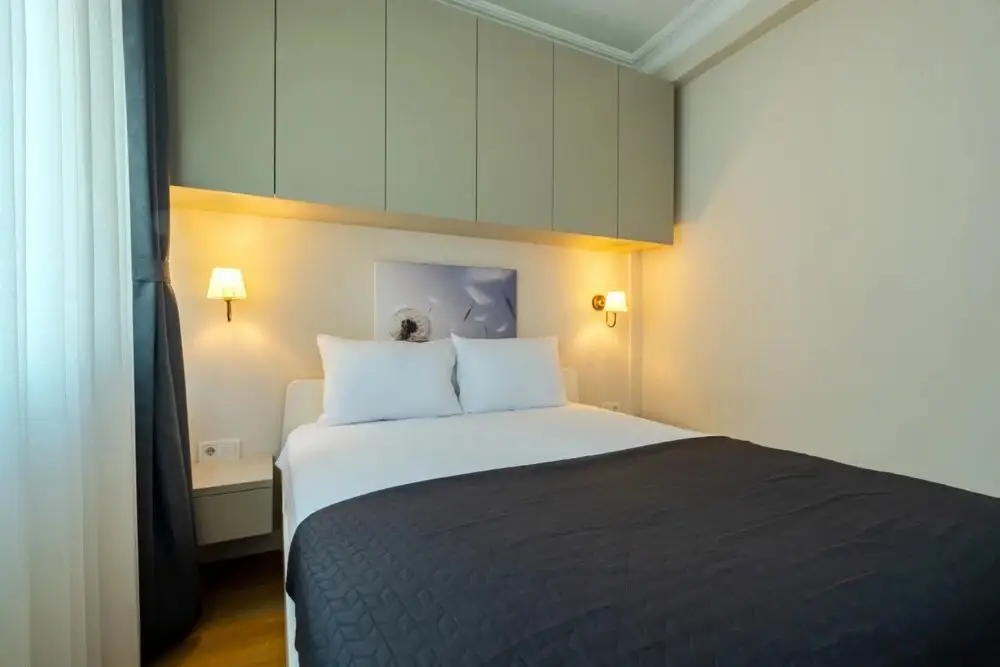 Стамбул: Spectacular Flat Near Bull Statue in Kadikoy