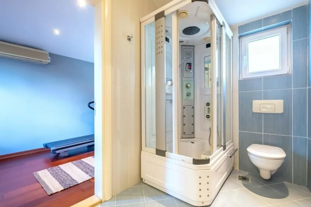 Стамбул: Missafir Flat With Terrace Near Istiklal Street