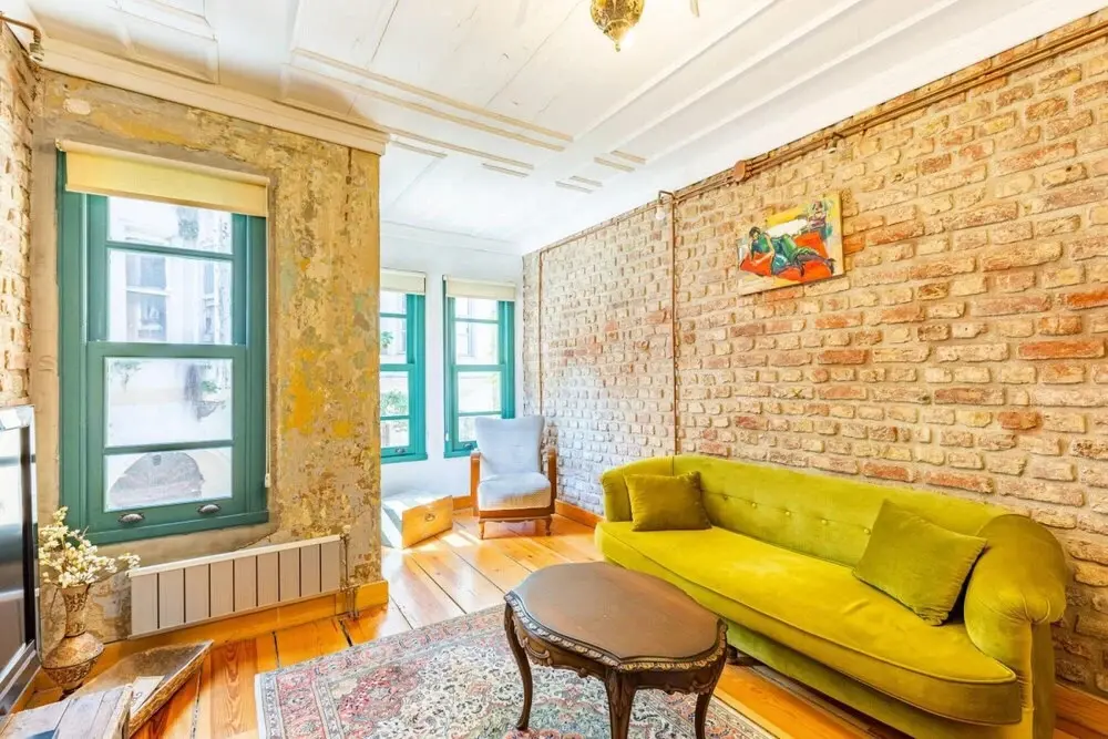 Стамбул: Historic House Near Popular Landmarks in Balat