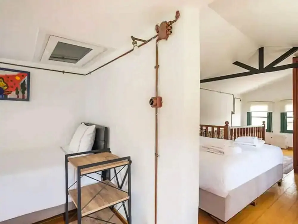 Стамбул: Historic House Near Popular Landmarks in Balat