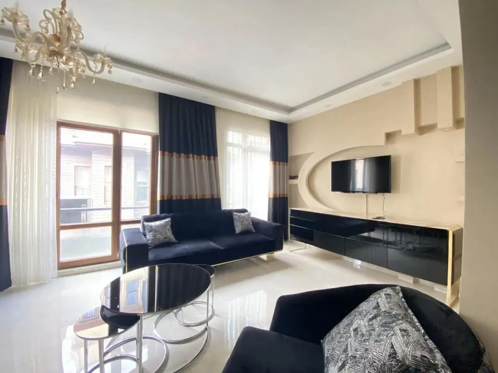 Стамбул: Missafir Central Flat With Balcony in Inonu Sisli
