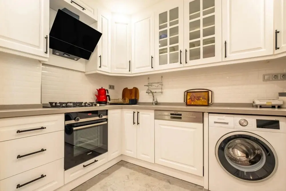 Стамбул: Bright and Central Flat in Kadikoy With Balcony