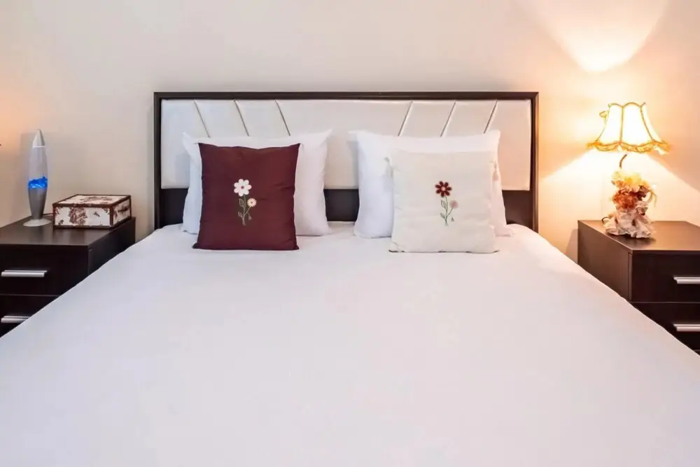 Стамбул: Bright and Central Flat in Kadikoy With Balcony