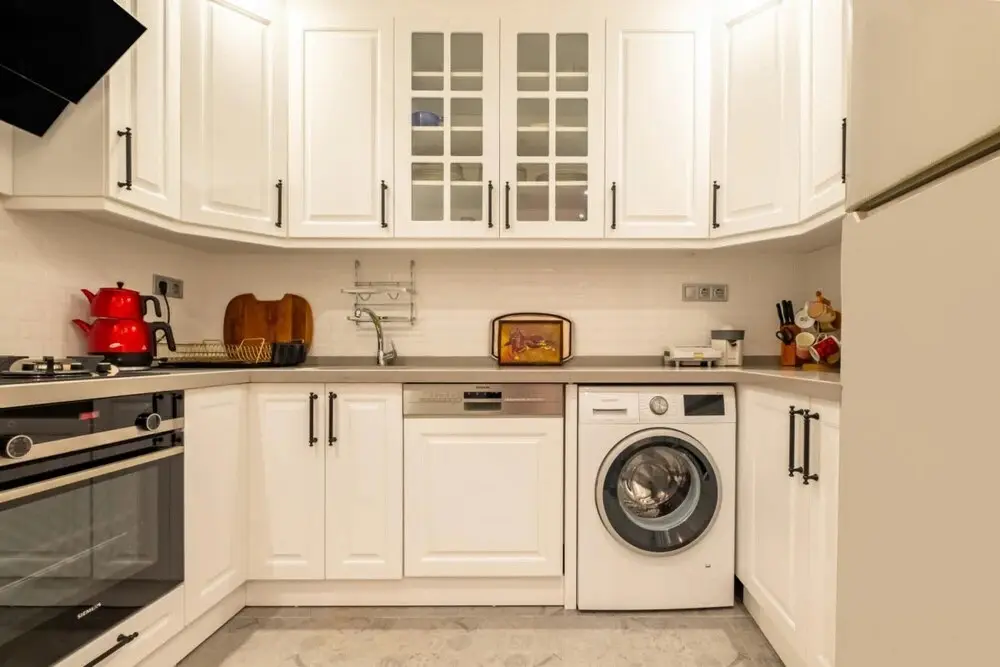 Стамбул: Bright and Central Flat in Kadikoy With Balcony