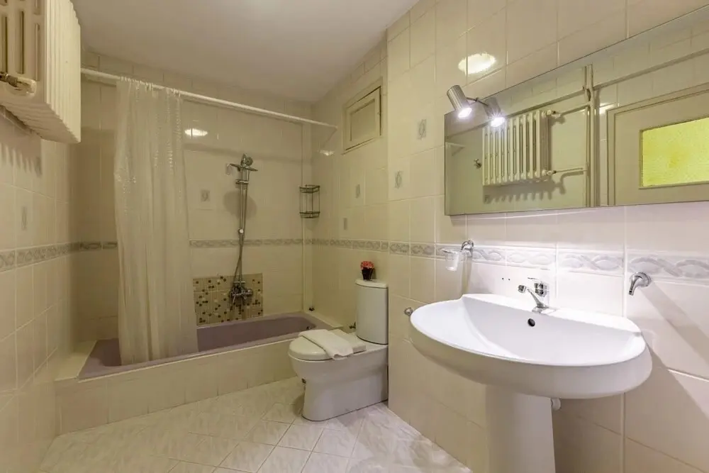 Стамбул: Eclectic and Cenral Flat With City View in Sisli