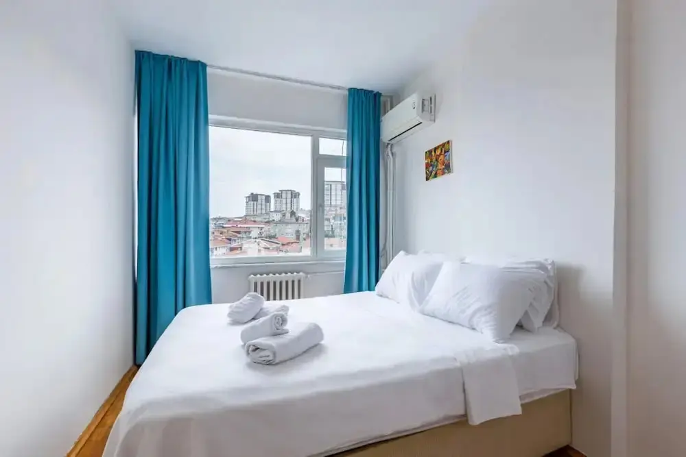 Стамбул: Eclectic and Cenral Flat With City View in Sisli