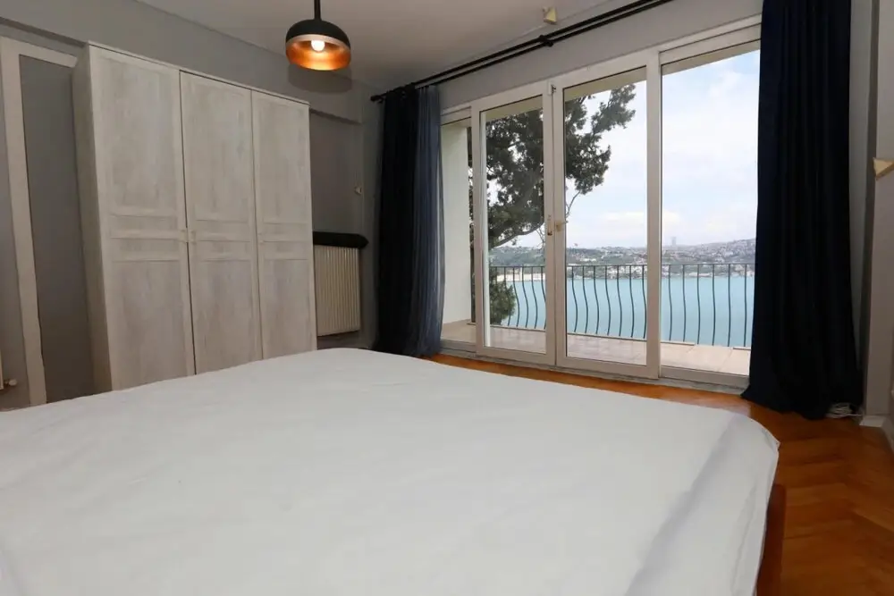 Стамбул: Splendid Flat With Bosphorus View in Besiktas