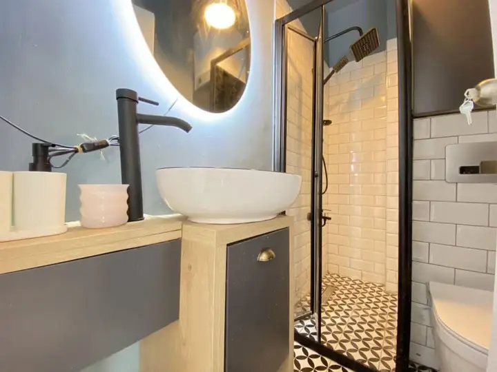 Стамбул: Central and Modern Flat in Cihangir