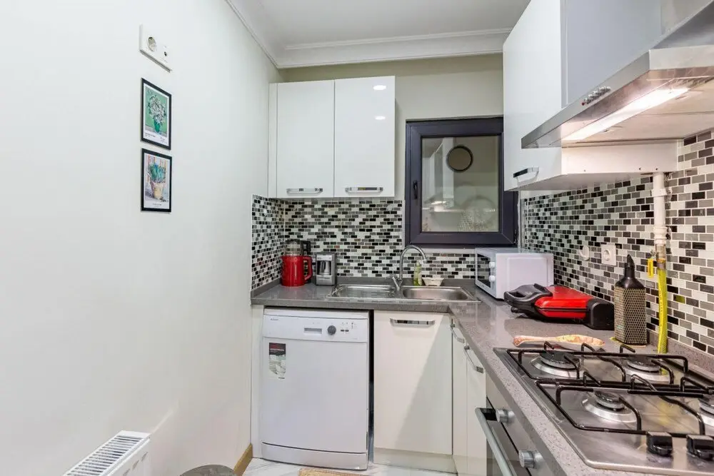 Стамбул: Modern Flat Near Public Transportation in Maltepe