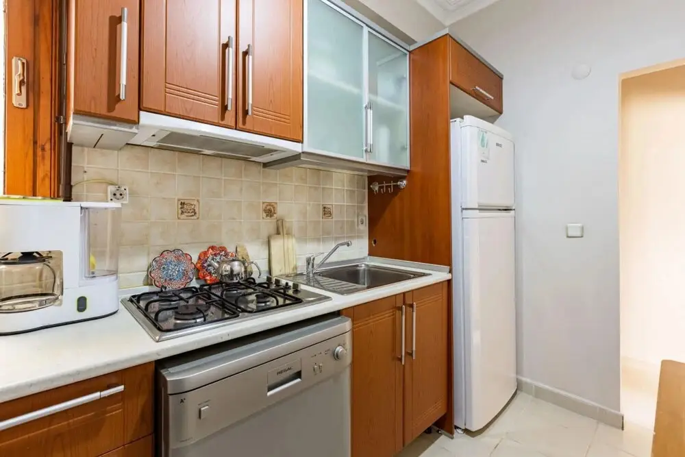 Стамбул: Authentic Central Flat With Bay Window in Besiktas