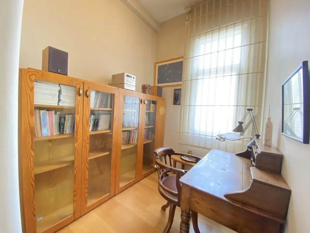 Стамбул: Flat With Balcony and Bosphorus View in Beyoglu