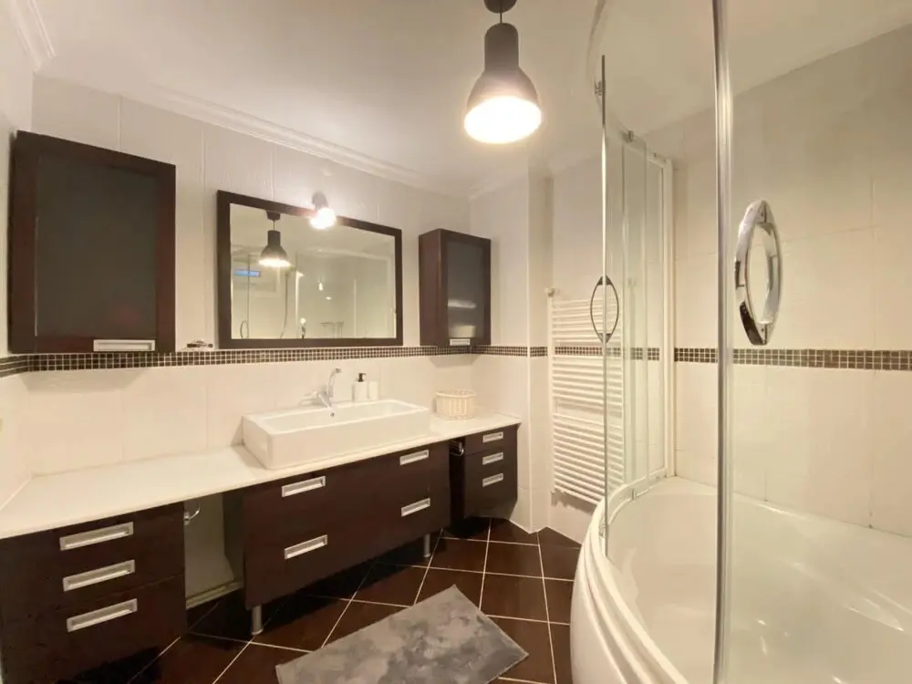 Стамбул: Missafir Flat With Bosphorus View in Kuzguncuk
