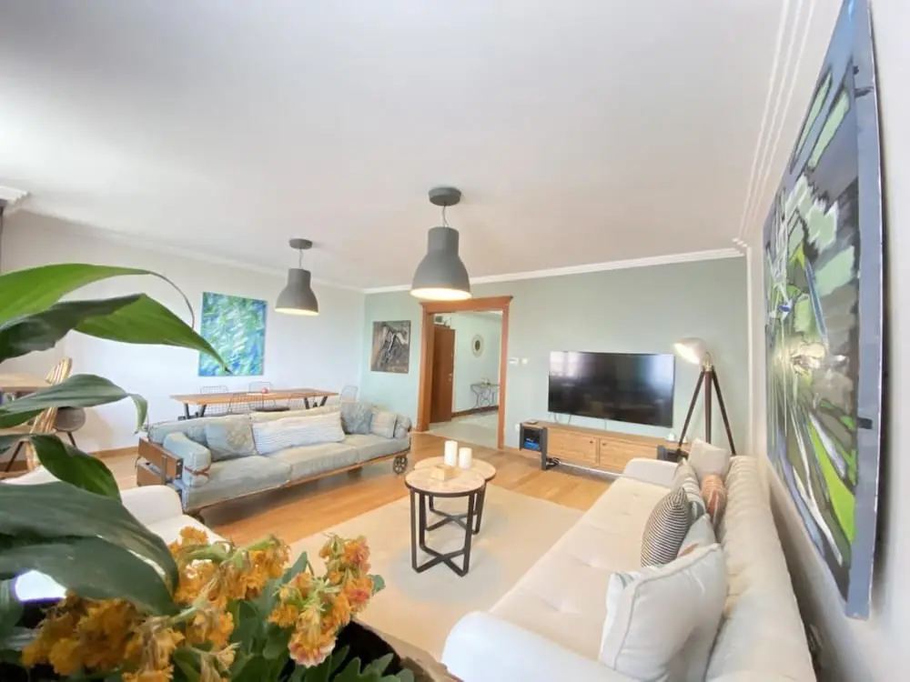 Стамбул: Missafir Flat With Bosphorus View in Kuzguncuk
