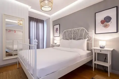 Charming Flat With Central Location in Nisantasi — фото 1