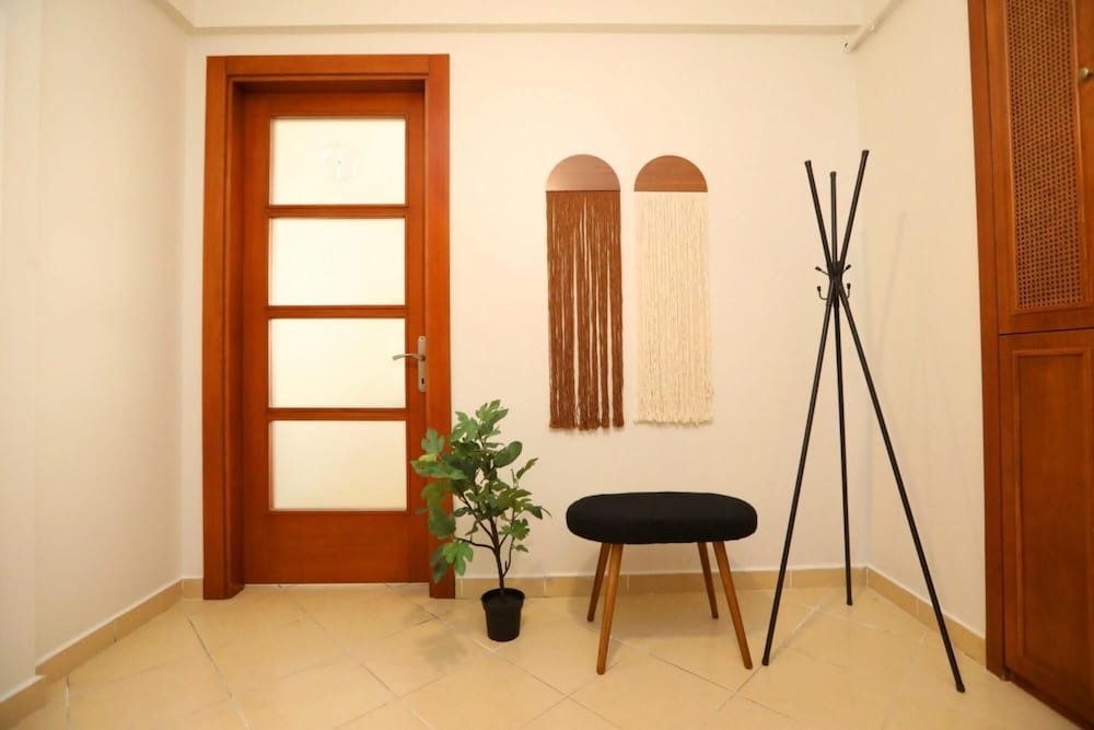 Стамбул: Spacious and Central Flat in Sisli