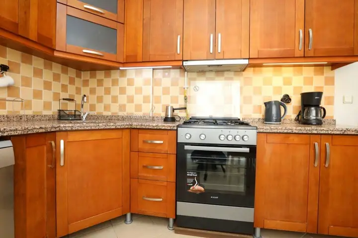 Стамбул: Spacious and Central Flat in Sisli