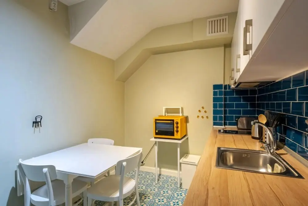Стамбул: Flat With Backyard Near Taksim Square in Sisli